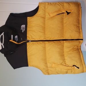Mens puffer vest with hood XXL